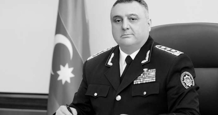 Keçmiş MTN naziri telefona cavab verdi Keçmiş MTN naziri telefona cavab verdi