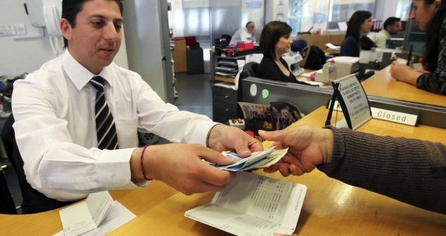 Bankların valyutaya tələbatı minimuma enib Bankların valyutaya tələbatı minimuma enib