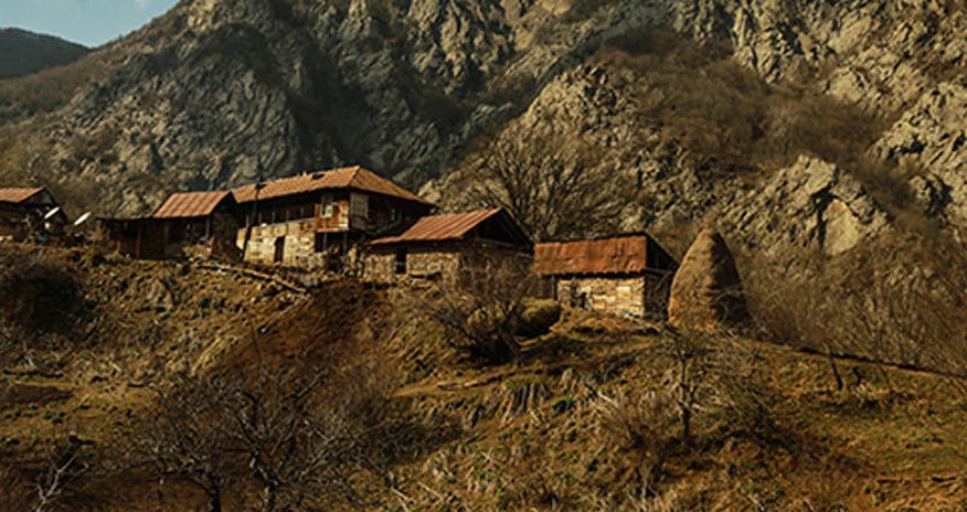 Üç qardaşın saldığı kənd - "Rəsm dəftərimizdəki yer" - FOTO Üç qardaşın saldığı kənd - "Rəsm dəftərimizdəki yer" - FOTO