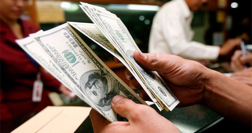 Dollar sabit qaldı, avro isə bahalaşdı Dollar sabit qaldı, avro isə bahalaşdı