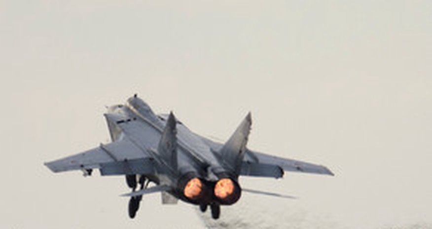 Rusiyanın “MiQ-31” qırıcı təyyarəsi qəzaya uğrayıb Rusiyanın “MiQ-31” qırıcı təyyarəsi qəzaya uğrayıb