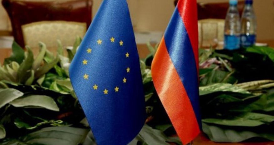 В Ереване задержали члена делегации ЕС В Ереване задержали члена делегации ЕС