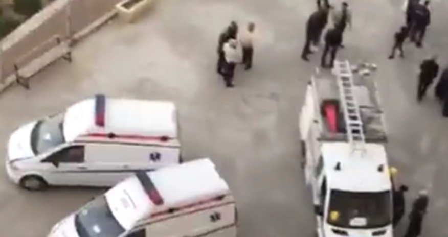 Bakıda toy yasa döndü - Lift qırıldı, bəy öldü Bakıda toy yasa döndü - Lift qırıldı, bəy öldü