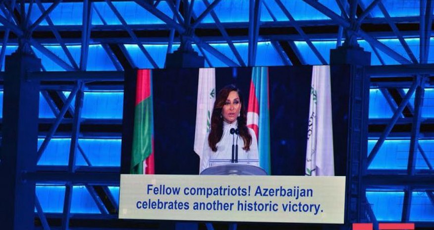 Mehriban Əliyeva: "Azərbaycan növbəti tarixi qələbəyə imza atdı" Mehriban Əliyeva: "Azərbaycan növbəti tarixi qələbəyə imza atdı"