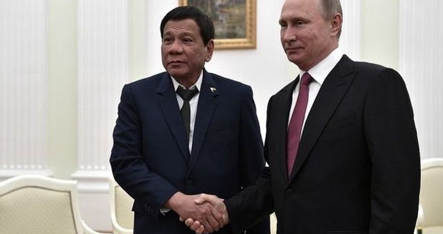 Дутерте попросил у Путина современное оружие Дутерте попросил у Путина современное оружие