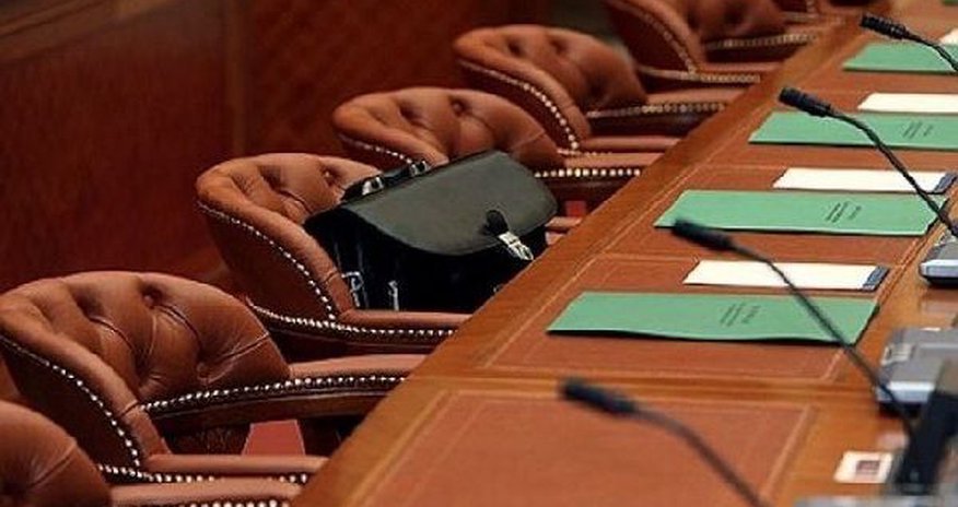 Birinci vitse-prezidentin Katibliyində yeni təyinatlar olub – SİYAHI Birinci vitse-prezidentin Katibliyində yeni təyinatlar olub – SİYAHI