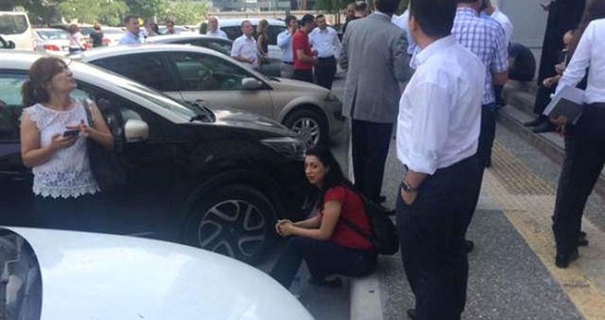 Türkiyə yenə silkələndi: ardıcıl iki zəlzələ Türkiyə yenə silkələndi: ardıcıl iki zəlzələ