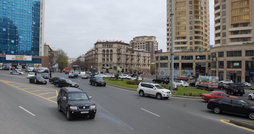 İnşaatçılar prospektində yerləşən dairə ləğv edilib İnşaatçılar prospektində yerləşən dairə ləğv edilib