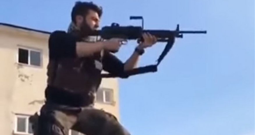 Şəhidin son görüntüləri, son atəşi... - VİDEO Şəhidin son görüntüləri, son atəşi... - VİDEO