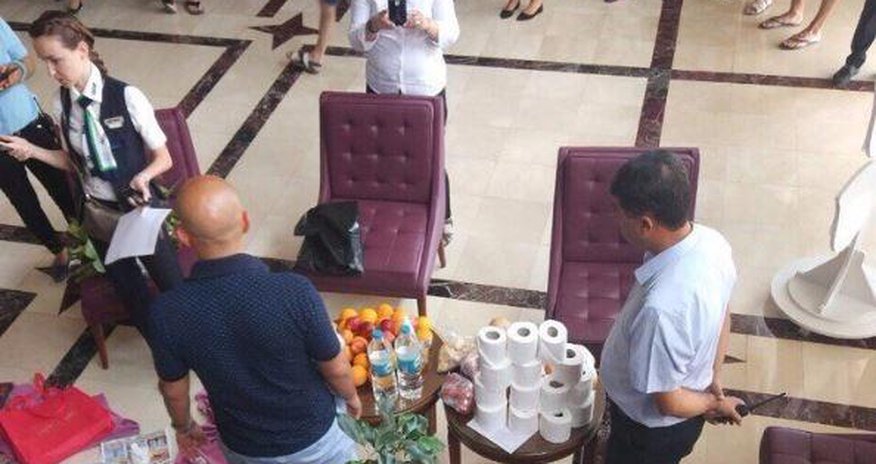 Rus turist oteldə elə bir şey etdi ki... - VİDEO Rus turist oteldə elə bir şey etdi ki... - VİDEO