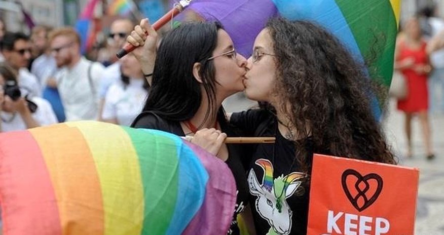 Мальта разрешила однополые браки Мальта разрешила однополые браки