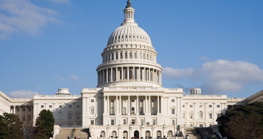 Сенат США принял закон о санкциях против России Сенат США принял закон о санкциях против России
