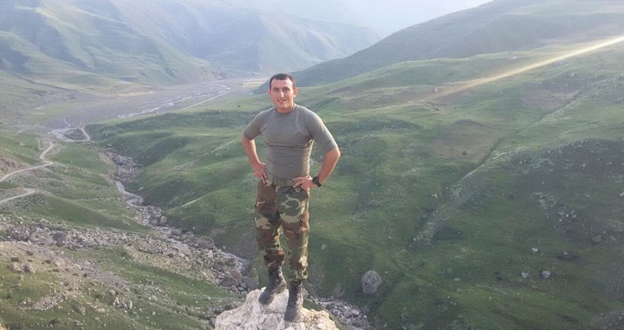 `Seymur Baxışova kömək etmək istəyən Namazov minaya düşdü` - Aprel döyüşçüsü ilə müsahibə `Seymur Baxışova kömək etmək istəyən Namazov minaya düşdü` - Aprel döyüşçüsü ilə müsahibə