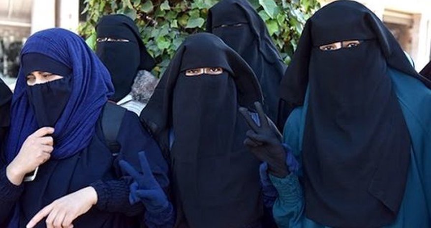 В Казахстане хотят запретить хиджаб В Казахстане хотят запретить хиджаб