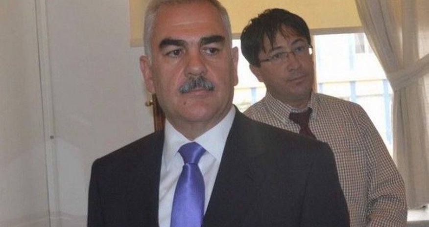 Vasif Talıbov oğlunu nazirin qızı ilə evləndirir Vasif Talıbov oğlunu nazirin qızı ilə evləndirir