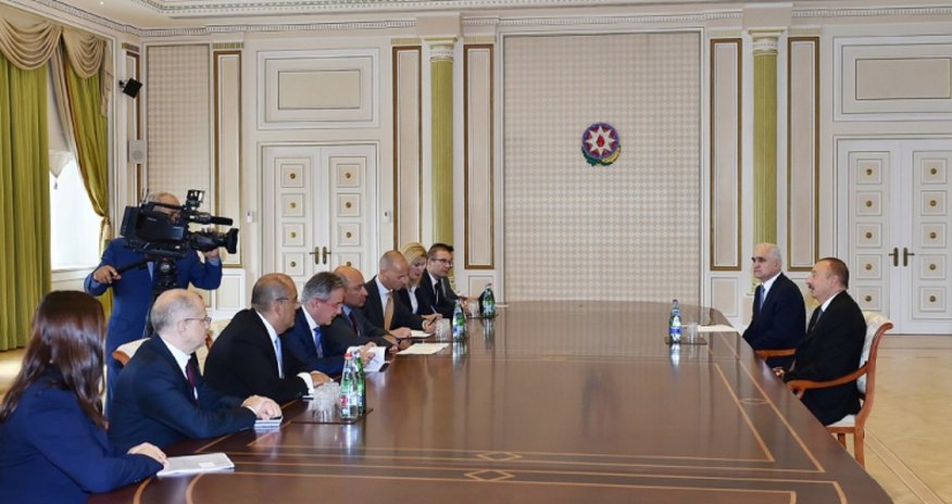 Глава государства принял президента ЕБРР Глава государства принял президента ЕБРР