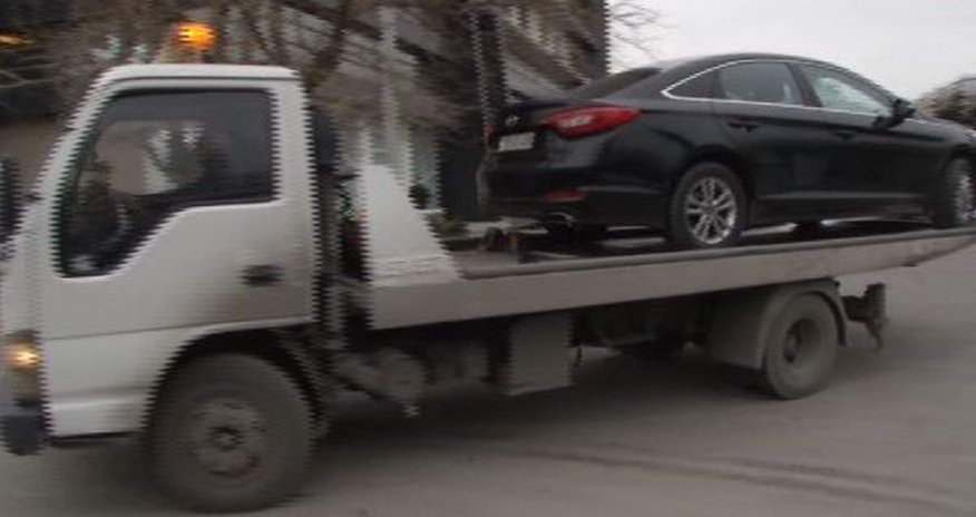 Беспредел водителей эвакуаторов – ВИДЕО Беспредел водителей эвакуаторов – ВИДЕО