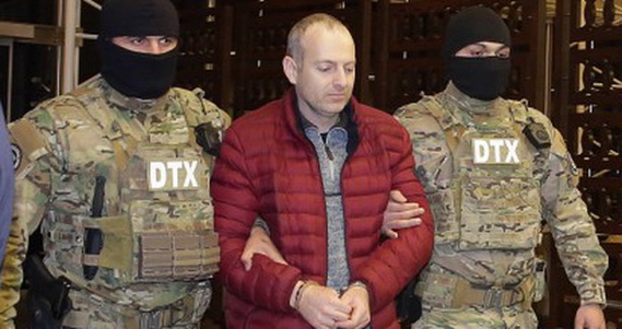 Мать Лапшина приехала в Азербайджан Мать Лапшина приехала в Азербайджан