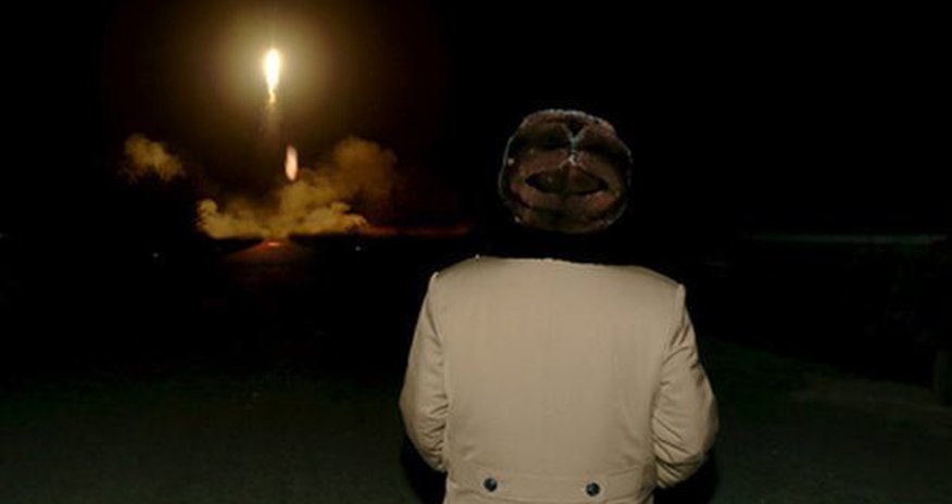 Северная Корея пообещала США «огненный град» Северная Корея пообещала США «огненный град»