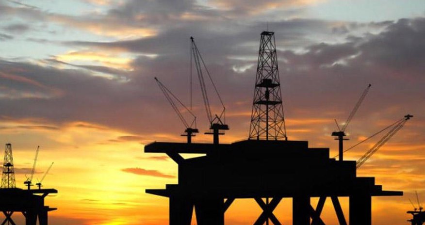 Мировые цены на нефть растут Мировые цены на нефть растут