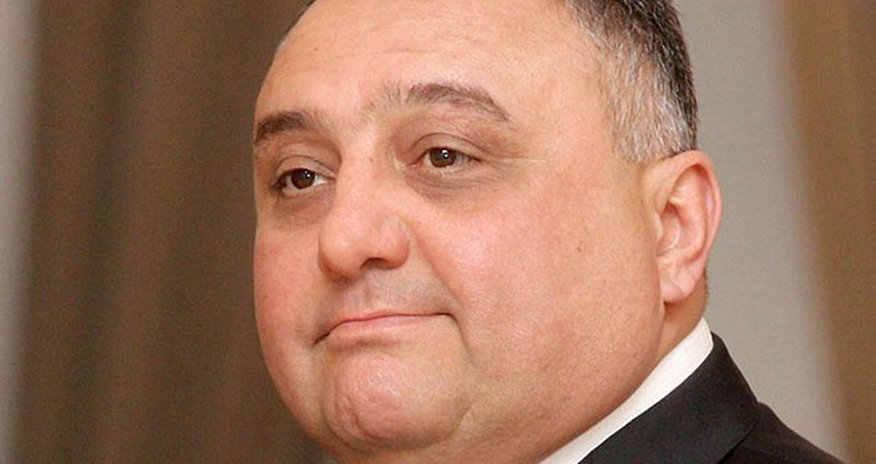 Eldar Mahmudovun köməkçisi həbs olundu Eldar Mahmudovun köməkçisi həbs olundu