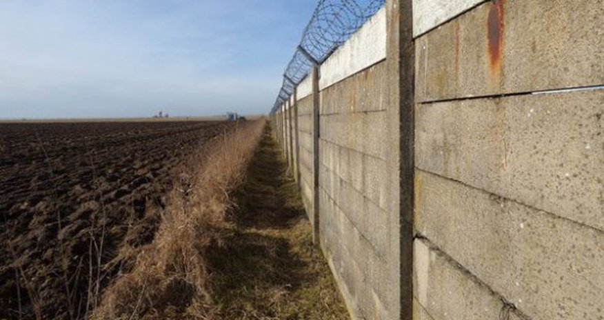 Крым отгородят от Украины стеной Крым отгородят от Украины стеной