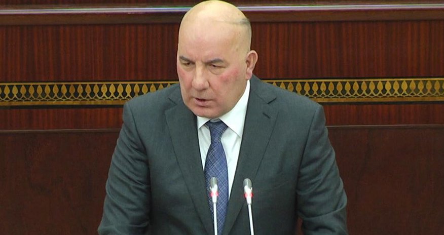 Elman Rüstəmov: "İqtisadiyyatın cari neft qiymətlərinə uyğunlaşması başa çatıb" Elman Rüstəmov: "İqtisadiyyatın cari neft qiymətlərinə uyğunlaşması başa çatıb"