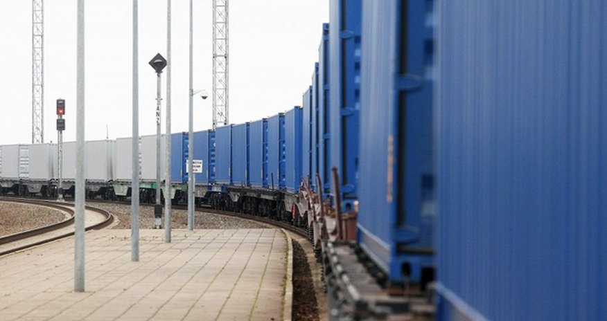 Индия с января начнет экспорт грузов в РФ через Азербайджан Индия с января начнет экспорт грузов в РФ через Азербайджан