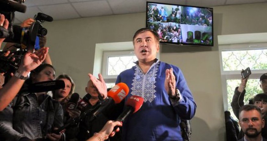 Саакашвили доставили в суд Саакашвили доставили в суд