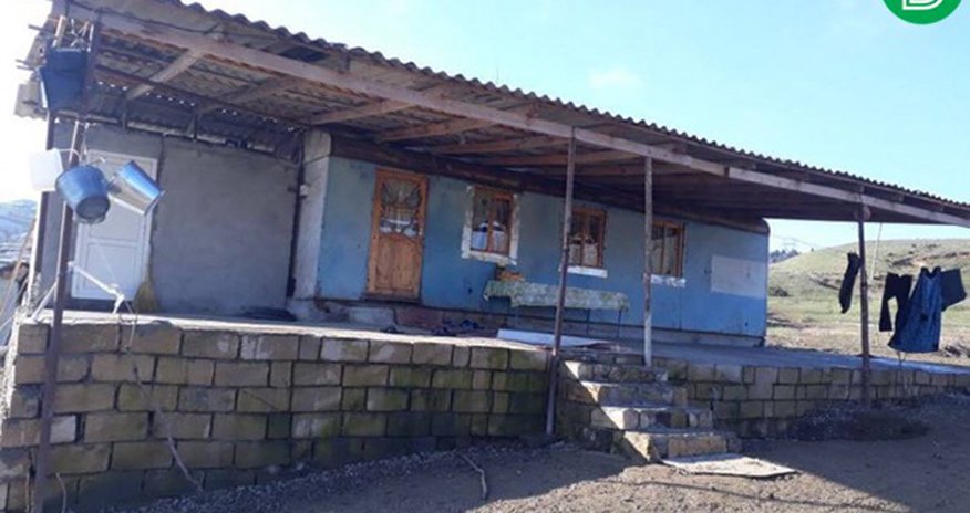 Aprel şəhidinin ailəsinin acınacaqlı həyatı - FOTOLAR Aprel şəhidinin ailəsinin acınacaqlı həyatı - FOTOLAR