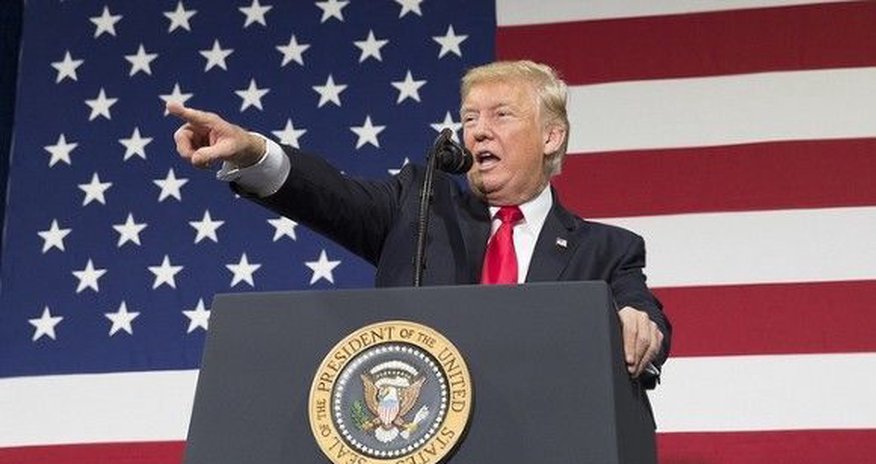 Жителя США осудили на 14 лет тюрьмы за угрозы Трампу Жителя США осудили на 14 лет тюрьмы за угрозы Трампу