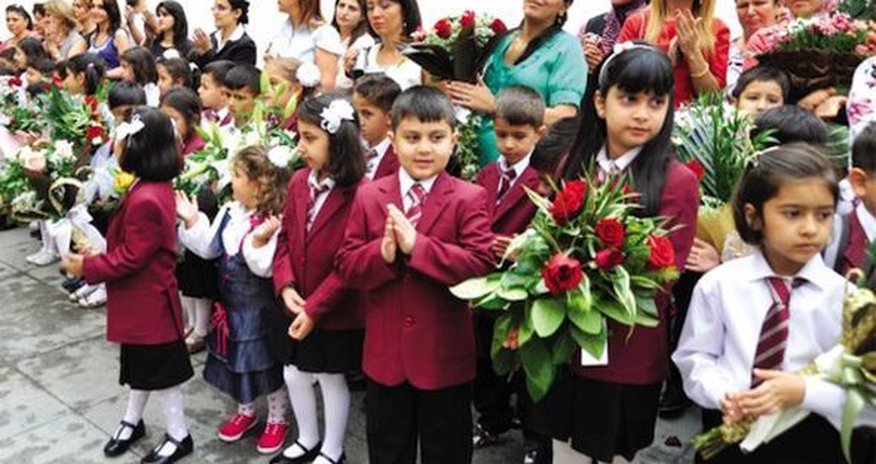 Bakıda məktəblilərin sayı açıqlandı Bakıda məktəblilərin sayı açıqlandı