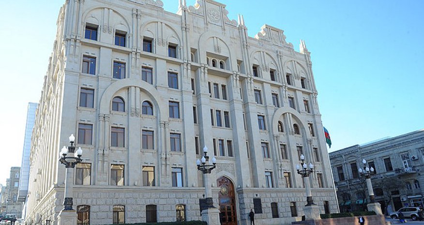 Жители Нахчывана сдали в полицию большое количество оружия Жители Нахчывана сдали в полицию большое количество оружия