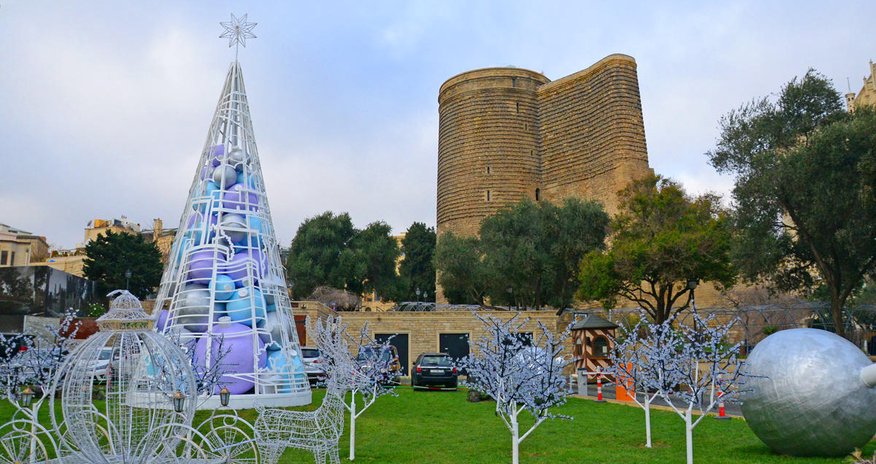 Bakıda yolkaların sökülməsinə başlanılıb Bakıda yolkaların sökülməsinə başlanılıb