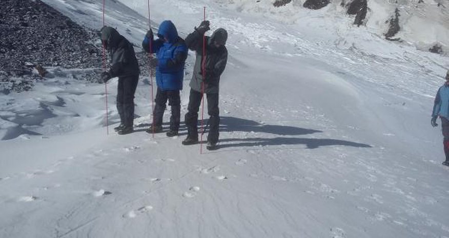 İtkin düşən alpinistlərdən xəbər var İtkin düşən alpinistlərdən xəbər var