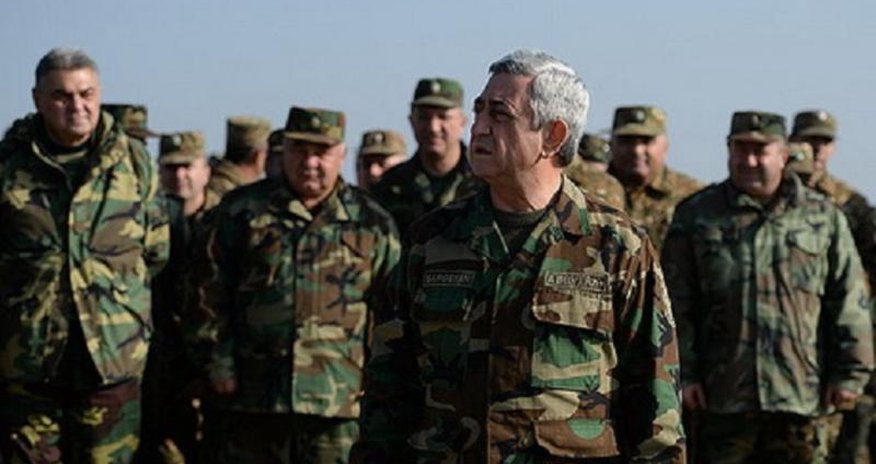 Müdafiə naziri: “Dilənçi sən özünsən...” Müdafiə naziri: “Dilənçi sən özünsən...”