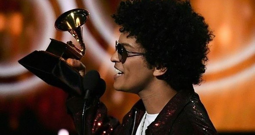 “Grammy” mükafatlarında Bruno Mars rüzgarı “Grammy” mükafatlarında Bruno Mars rüzgarı