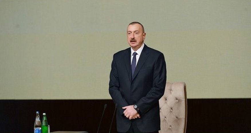 Президент: «Порт в Аляте в этом году приступит к деятельности» Президент: «Порт в Аляте в этом году приступит к деятельности»
