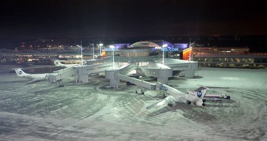 Moskvanın hava limanlarından uçuşlar ləğv edildi Moskvanın hava limanlarından uçuşlar ləğv edildi