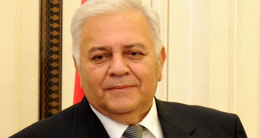 Oqtay Əsədov Rusiyaya gedir Oqtay Əsədov Rusiyaya gedir