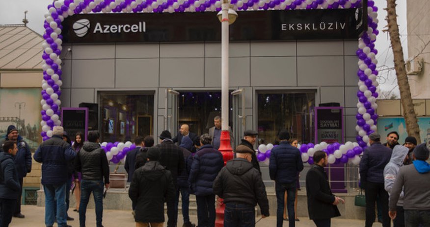 Azercell-in bölgələrdə daha bir eksklüziv mağazası indi Xaçmazda Azercell-in bölgələrdə daha bir eksklüziv mağazası indi Xaçmazda