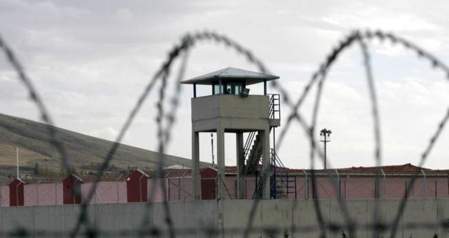 Bakıda təcridxanada saxlanılan türkiyəli öldü Bakıda təcridxanada saxlanılan türkiyəli öldü