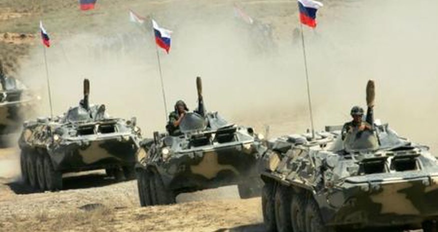 Putin 20 min tankı hazır vəziyyətə gətirdi Putin 20 min tankı hazır vəziyyətə gətirdi