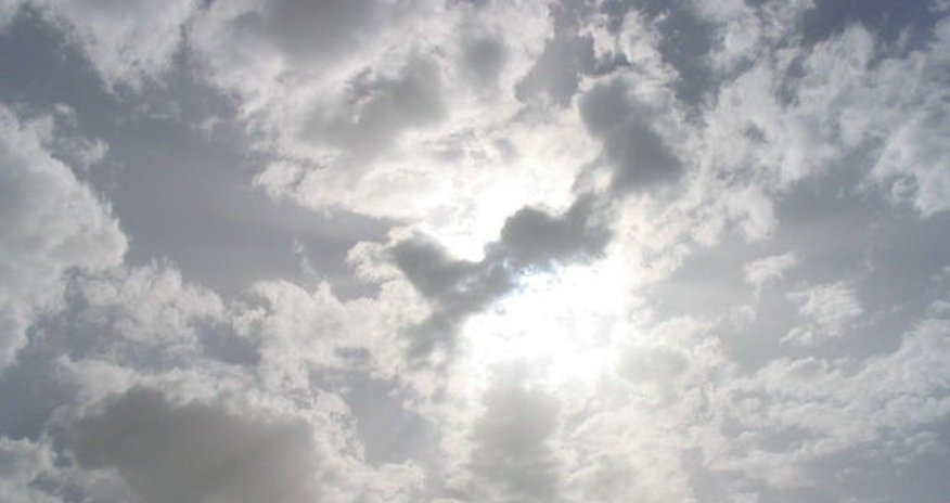 Sinoptiklər buludlu hava vəd edir Sinoptiklər buludlu hava vəd edir