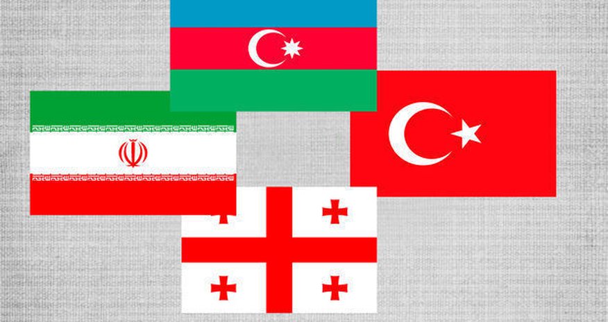 Начинается четырехсторонняя встреча министров Начинается четырехсторонняя встреча министров