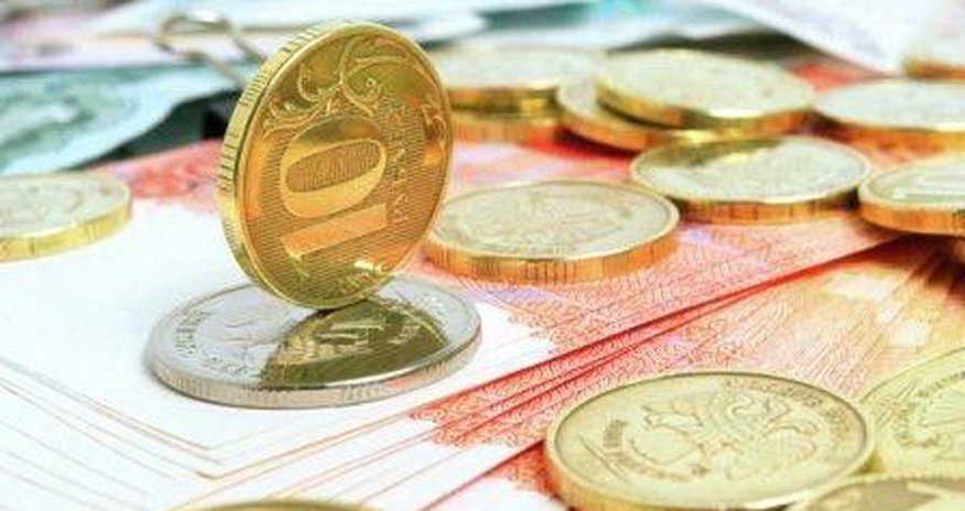 Rusiyanı böhran bürüyür, rubl çökür Rusiyanı böhran bürüyür, rubl çökür