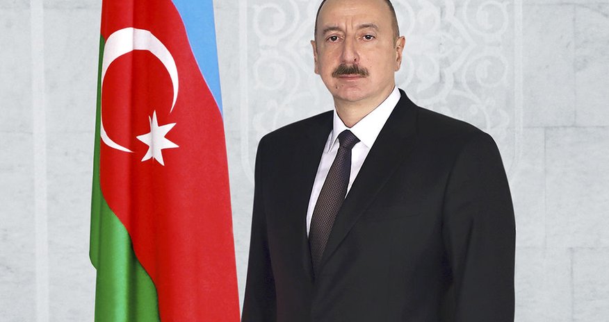 Prezident İlham Əliyev and içdi Prezident İlham Əliyev and içdi