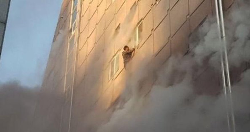 Bakıda güclü yanğın başladı Bakıda güclü yanğın başladı