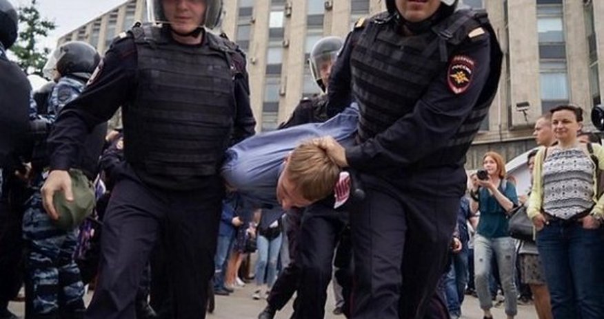 Массовые аресты оппозиционеров в России Массовые аресты оппозиционеров в России