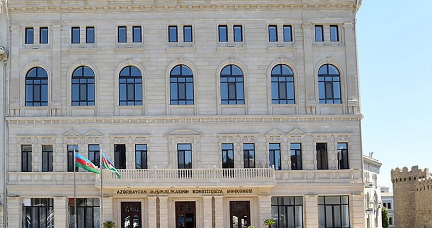 Konstitusiya Məhkəməsinin sədri nə qədər maaş alacaq? Konstitusiya Məhkəməsinin sədri nə qədər maaş alacaq?